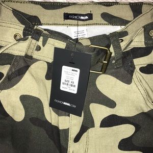 CAMO CARGO JOGGERS